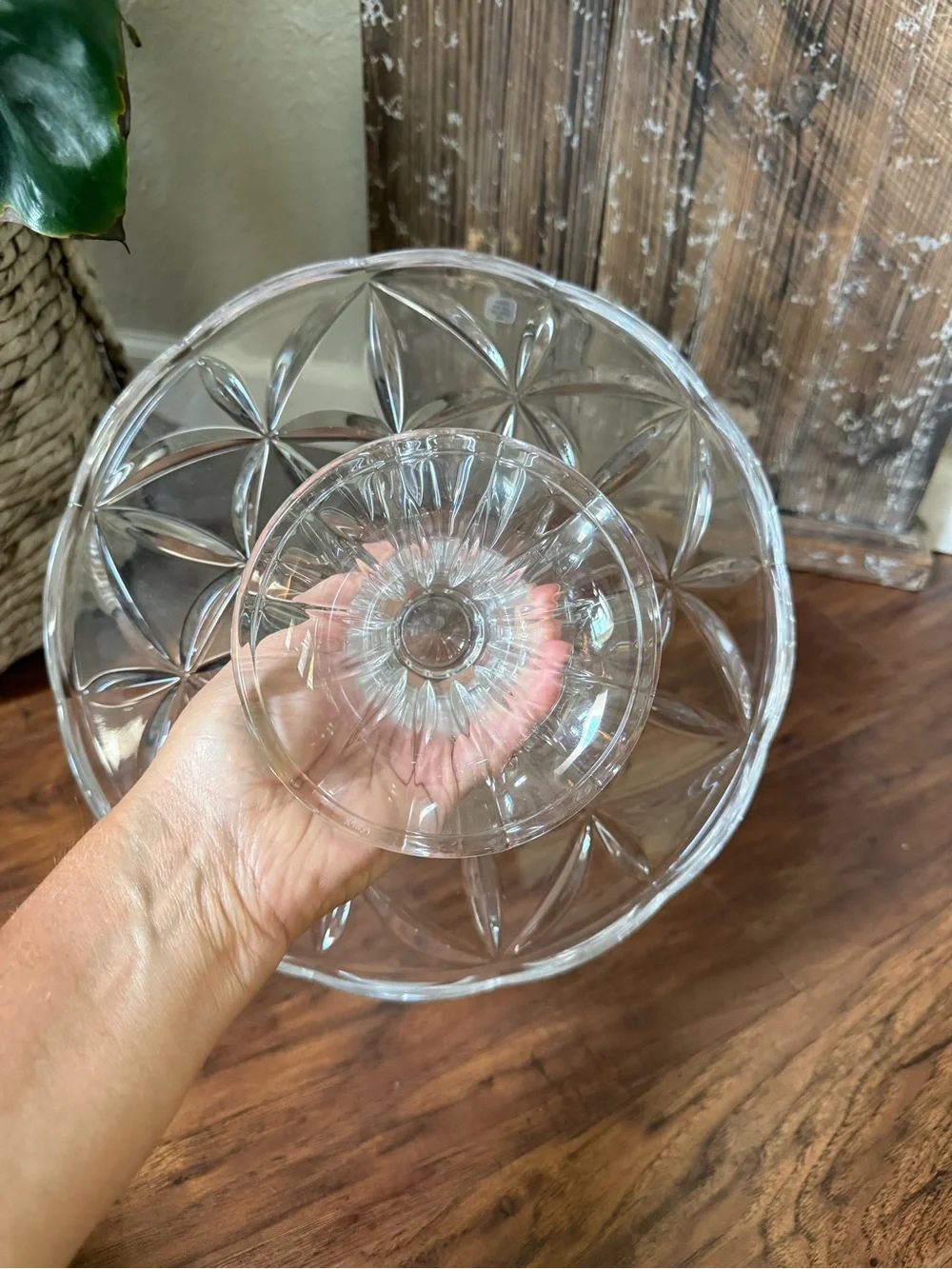 Lenox Shooting Star Clear Crystal Cake Stand 11”